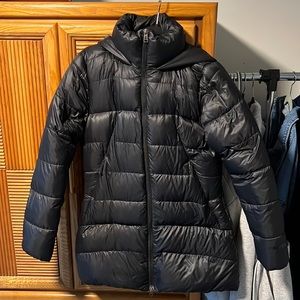 Women’s North Face Light Down Jacket